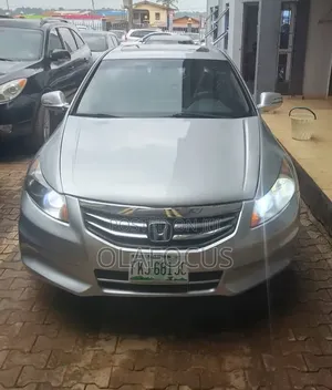 Honda Accord 2008 Silver