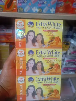 Nano Extra White Payaya Carrot Soap