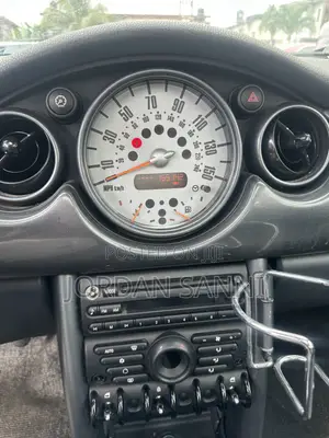 Mini Cooper 2007 Red