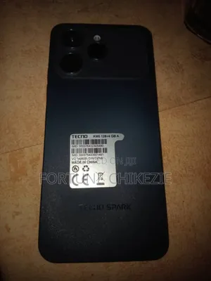 Tecno Spark 40 128 GB Black