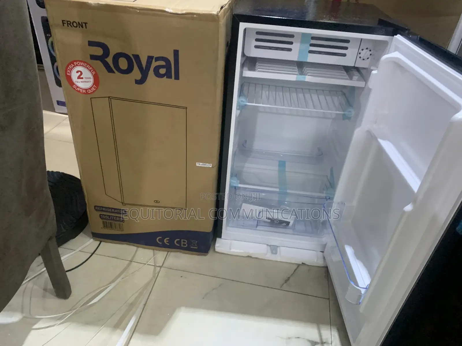 Royal RREF105BF Refrigerator 105L – Modern Design and Great Storage