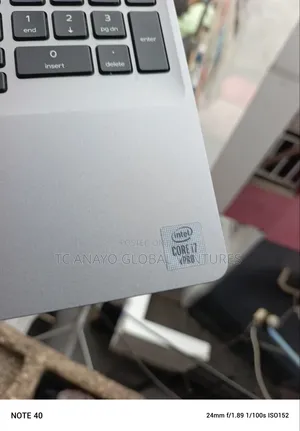 Laptop Dell Latitude 5511 8GB Intel Core i7 SSD 256GB