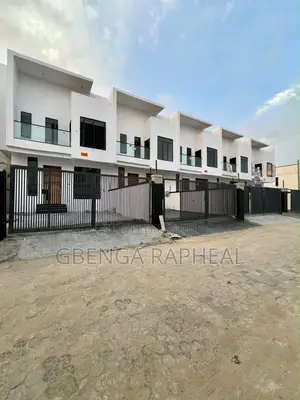 4bdrm Townhouse/Terrace in Ikota, Lekki for sale