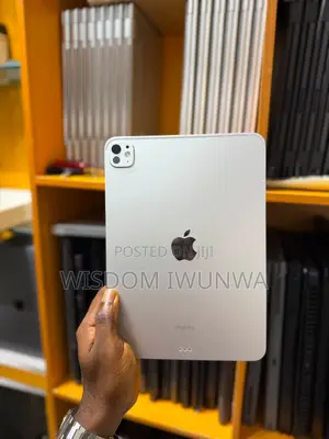 Apple iPad Pro 11 (2025) 256 GB Silver