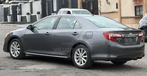Toyota Camry 2014 Gray