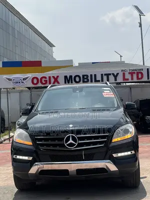 Mercedes-Benz M Class 2015 Black
