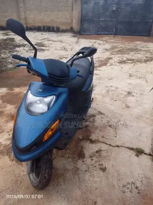 Yamaha 2023 Blue