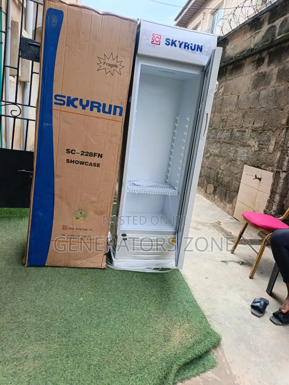 Skyrun SC-228FN 228L Display Refrigerator