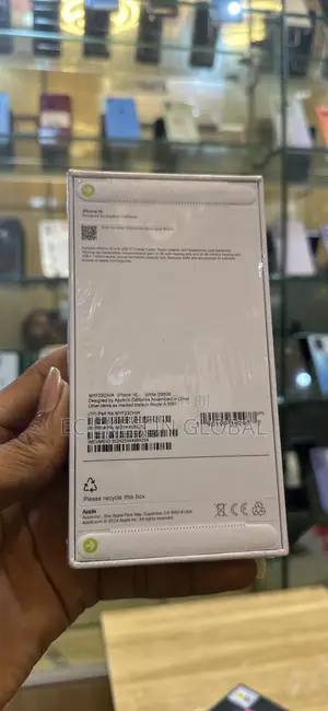 New Apple iPhone 16 256 GB White