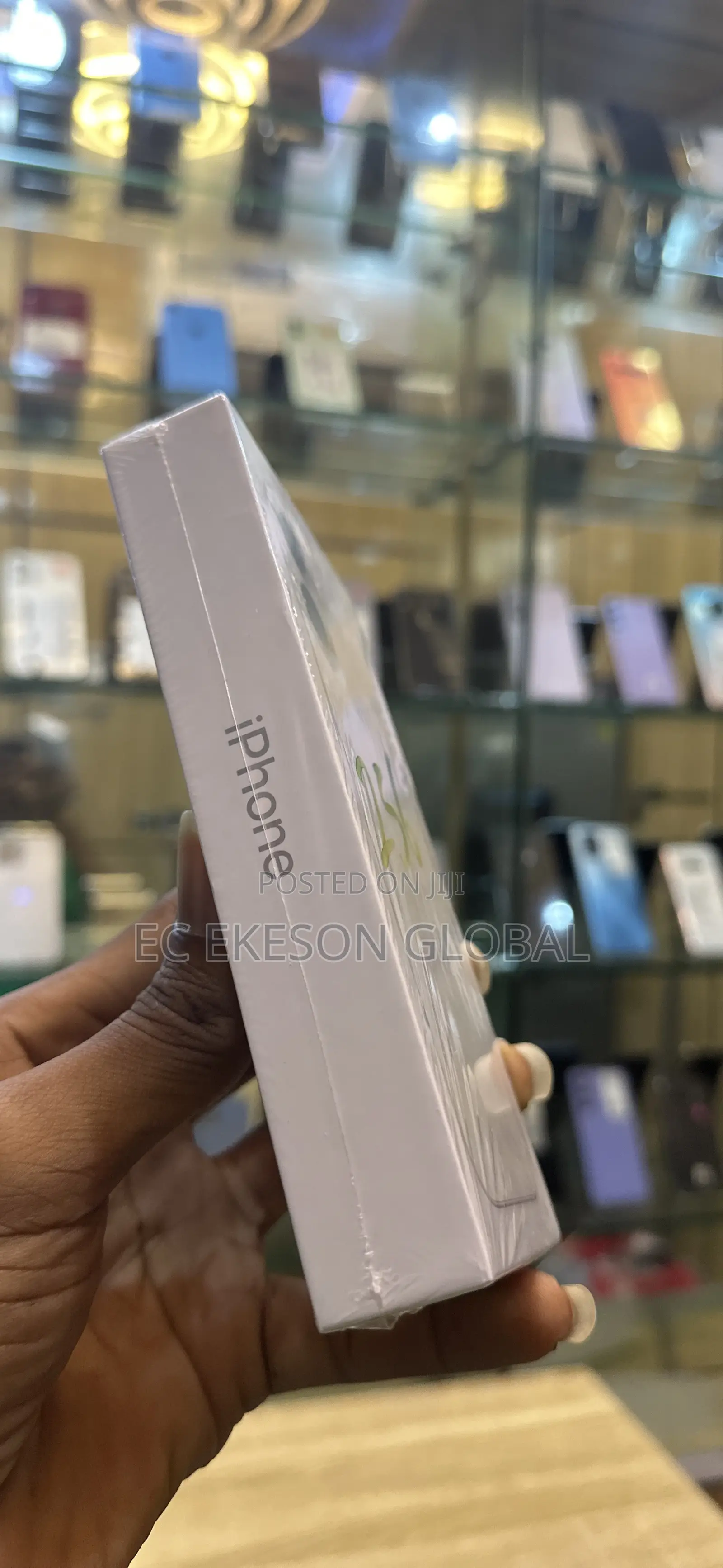New Apple iPhone 16 256 GB White
