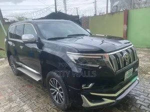 Toyota Land Cruiser Prado 2015 Black