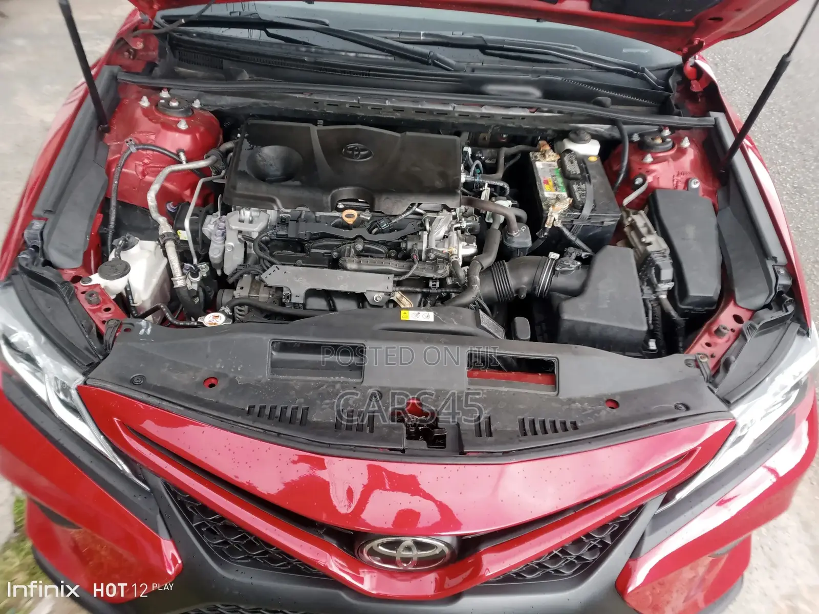 Toyota Camry 2019 Red
