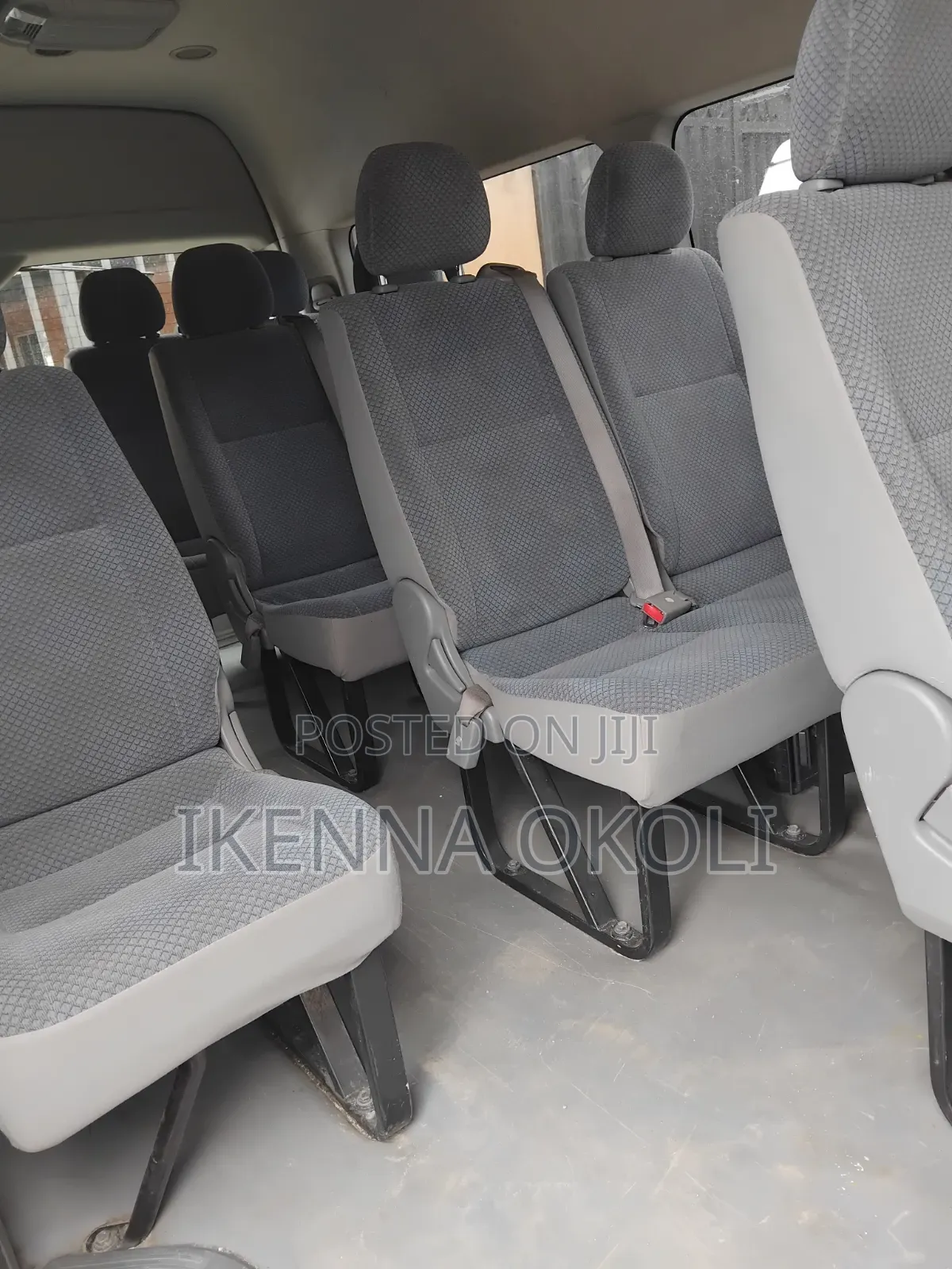 Toyota HiAce 2009 White
