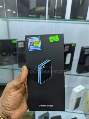 New Samsung Galaxy Z Flip6 256 GB Blue