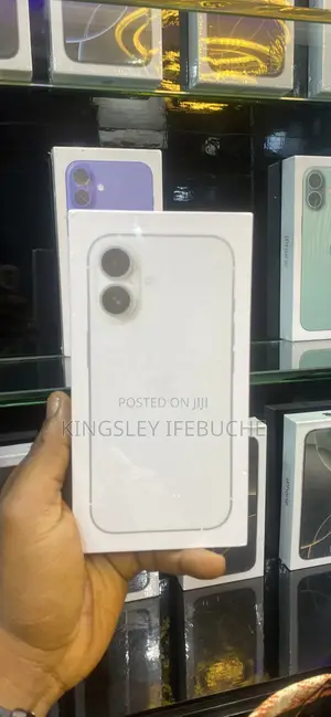 New Apple iPhone 16 Plus 128 GB White