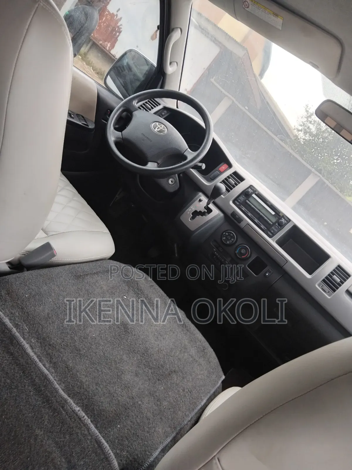 Toyota HiAce 2019 Brown