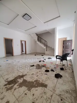 4bdrm Duplex in General Paint, Ajah for rent
