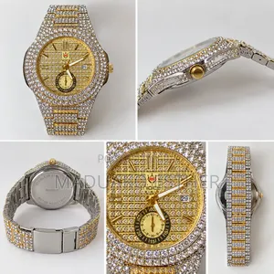 Luxury Rhinestone Unisex Wristwatch – (Gold) Premium Stylish Design