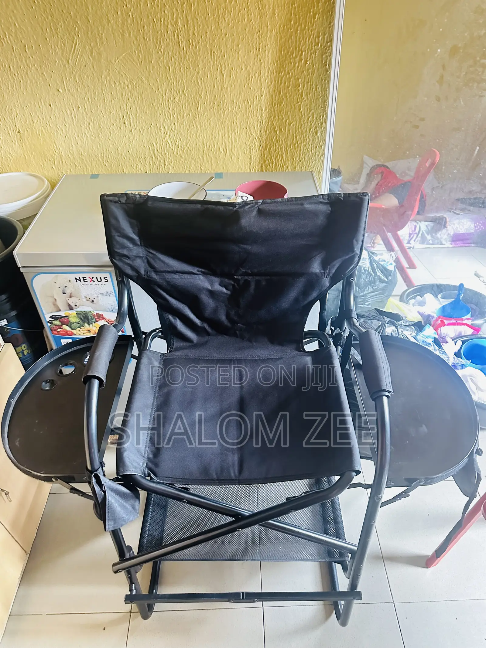 Foldable Makeup Seat