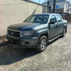 Honda Ridgeline 2010 Gray
