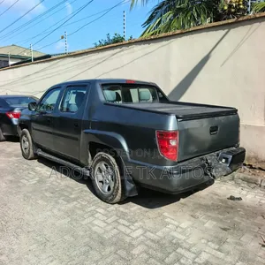 Honda Ridgeline 2010 Gray