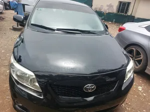 Toyota Corolla 2010 Black