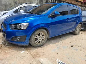 Chevrolet Aveo 1.4 Hatchback 3dr 2011 Blue