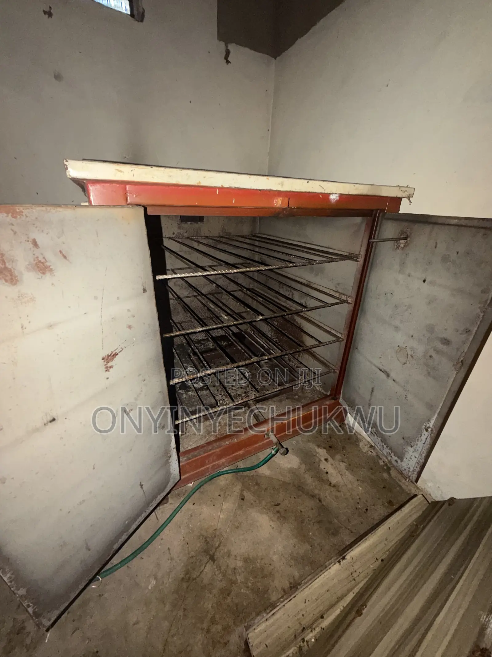 Industrial Oven
