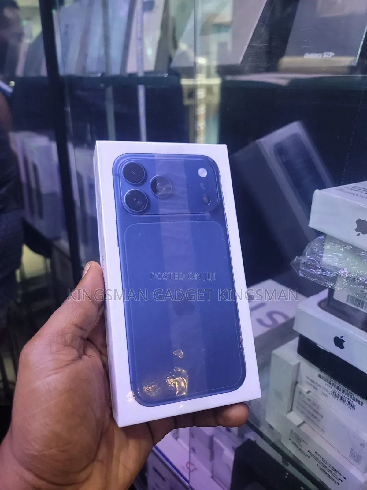 New Apple iPhone 17 Pro Max 256 GB Blue