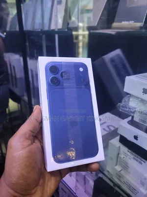 New Apple iPhone 17 Pro Max 256 GB Blue