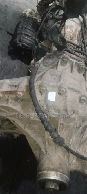 Nissan Pathfinder Automatic Gear Box 4by4