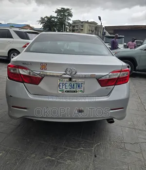 Toyota Camry 2014 Silver