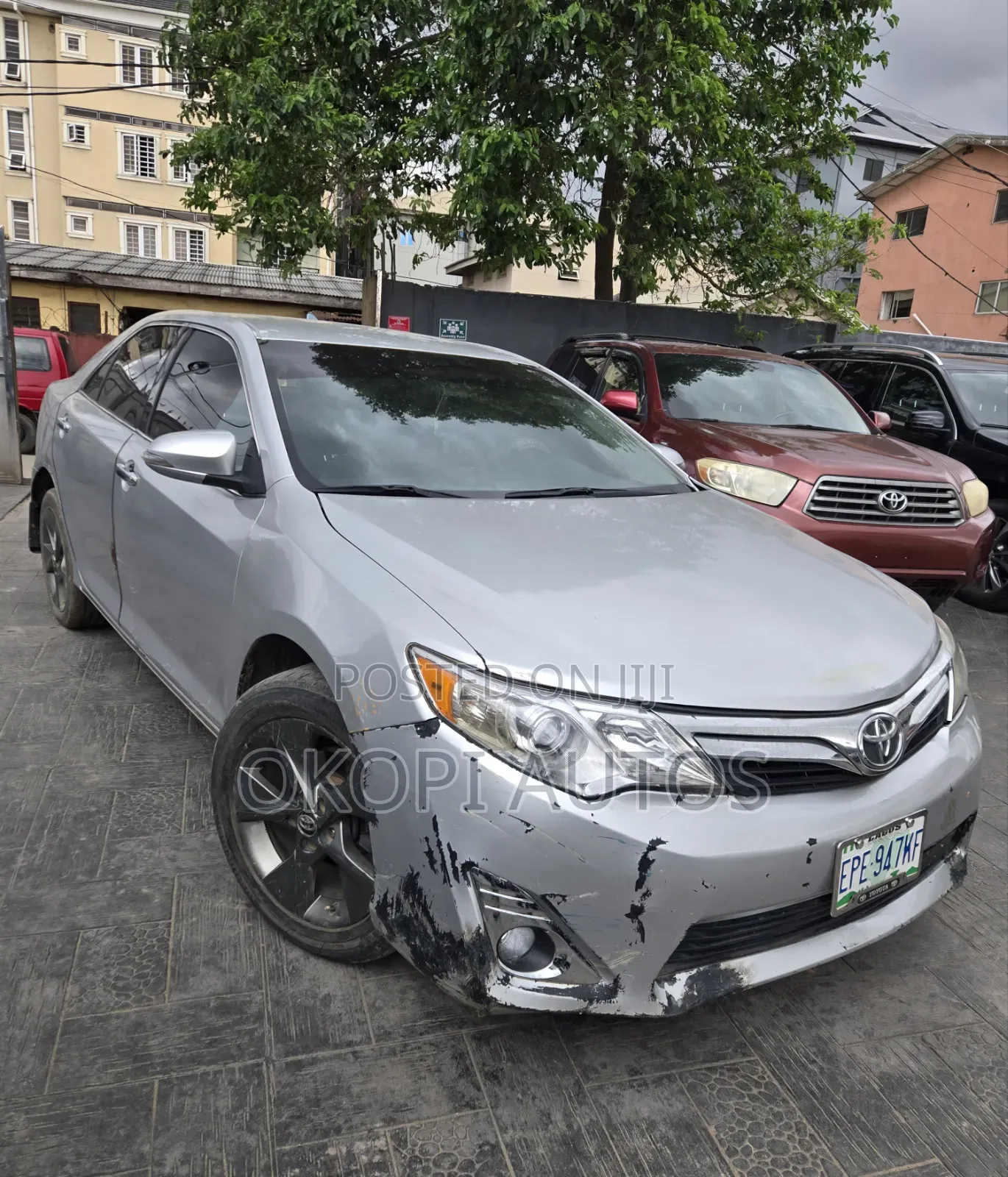 Toyota Camry 2014 Silver