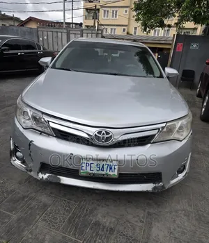 Toyota Camry 2014 Silver