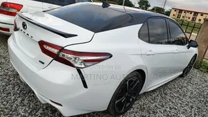 Toyota Camry 2020 White