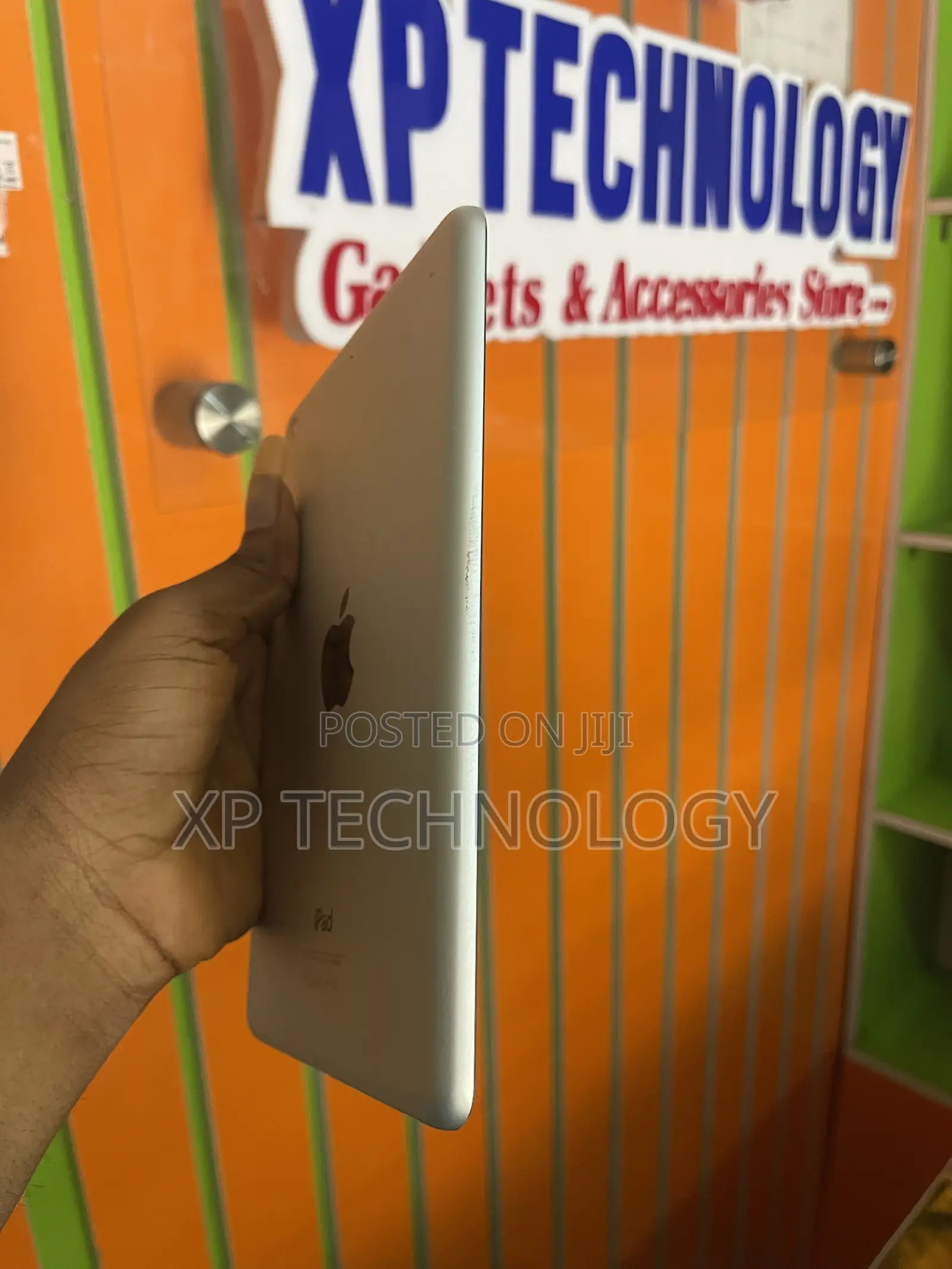 Apple iPad mini 3 64 GB Silver