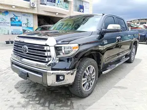 Toyota Tundra 2018 Black