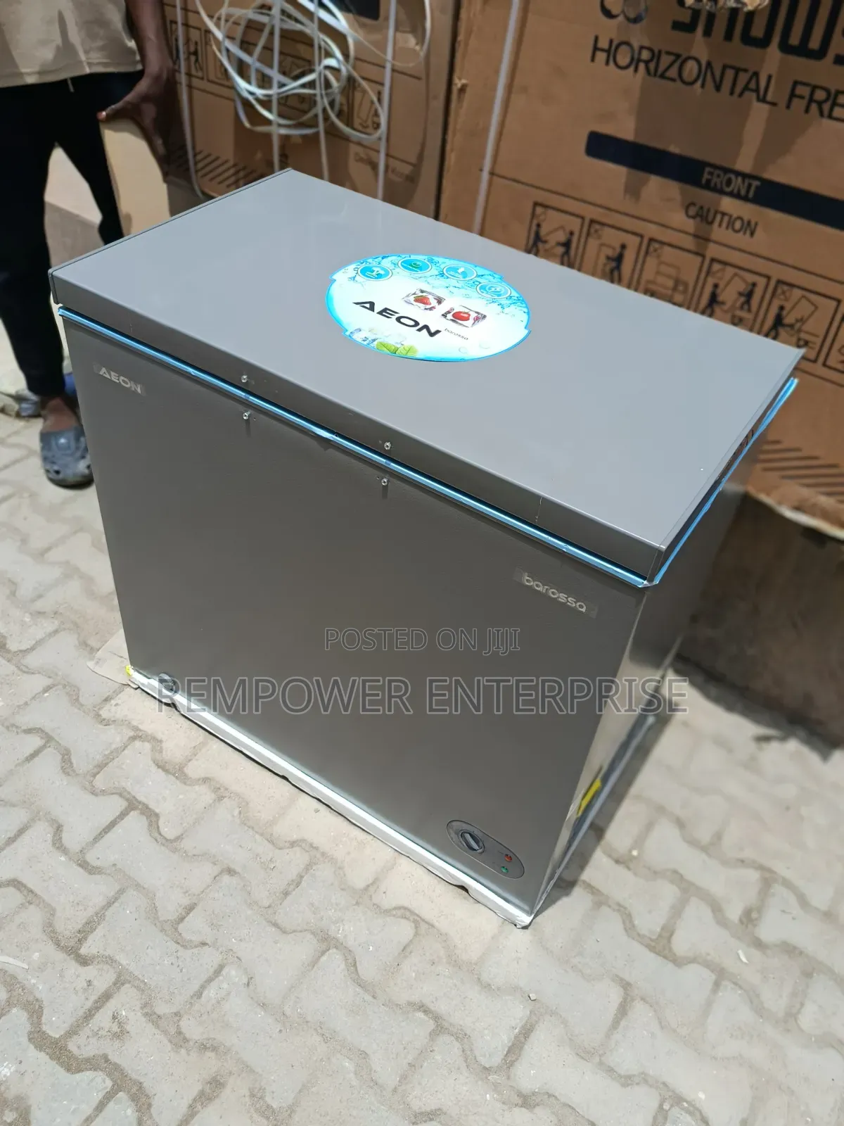 Aeon Chest Freezer 200 Litres