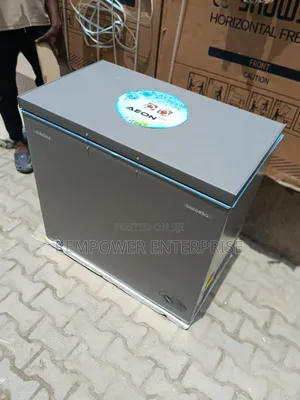 Aeon Chest Freezer 200 Litres