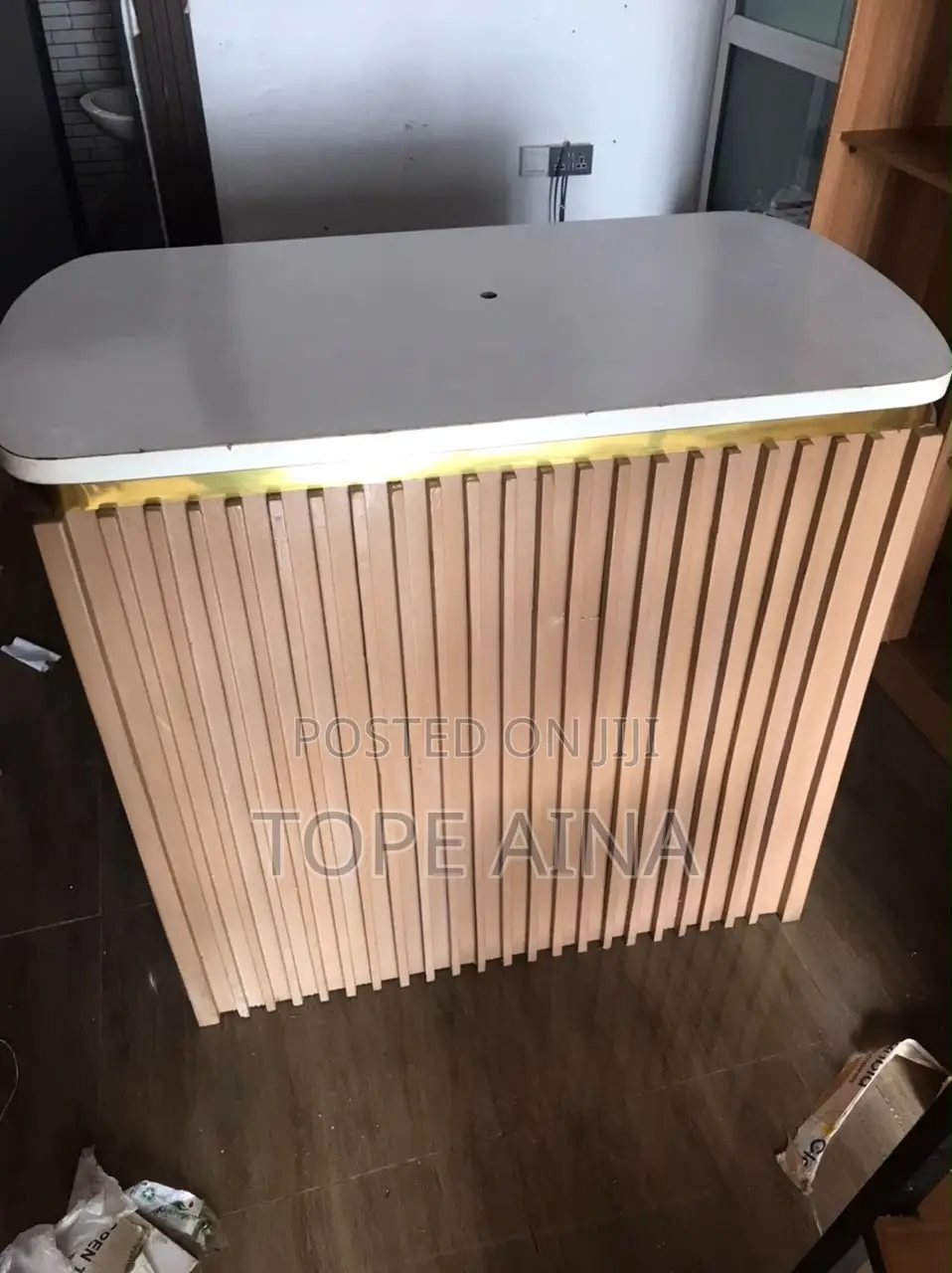 Reception Desk With Drawers