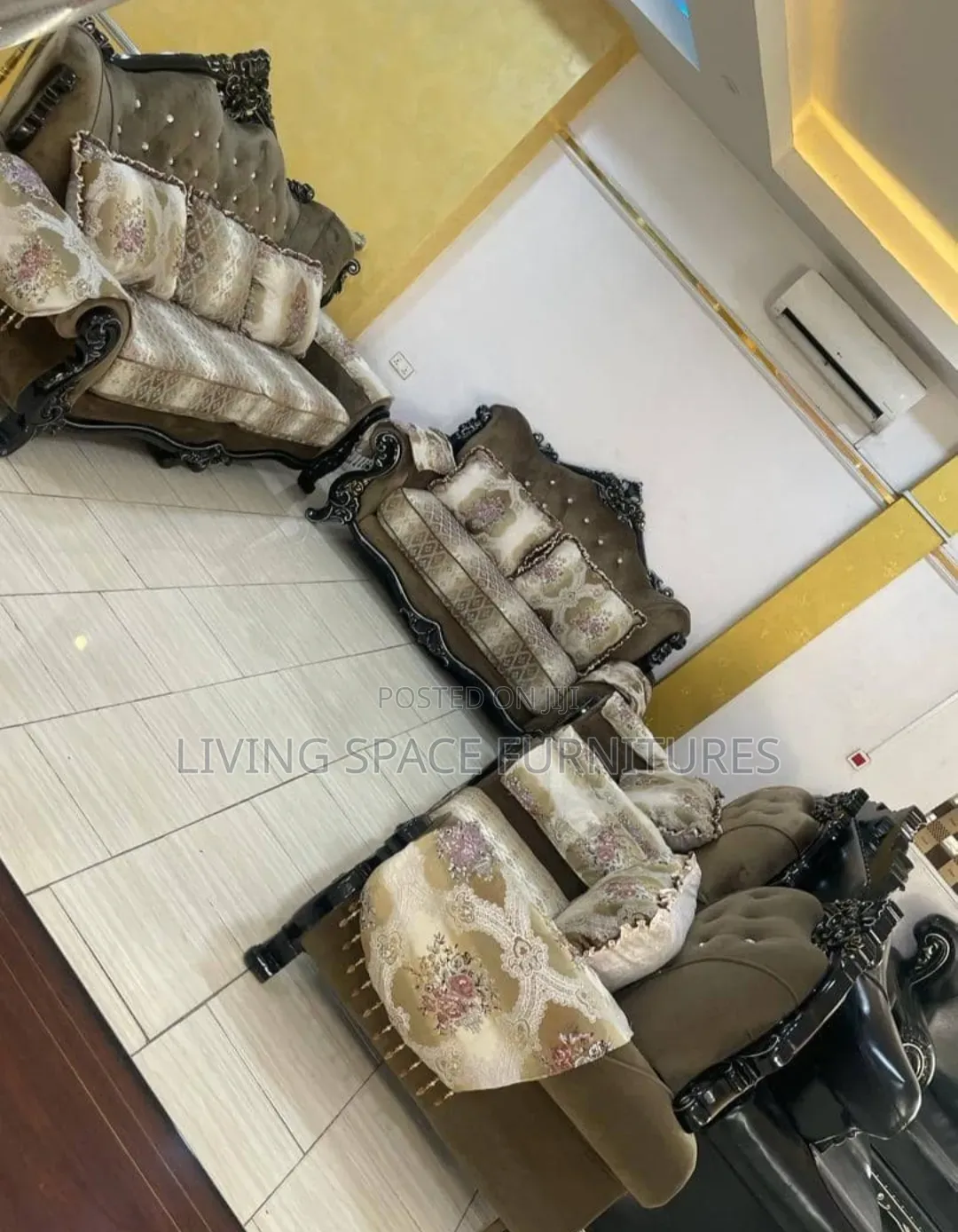 Royal Sofa Fabric Chairs by 7Seaters