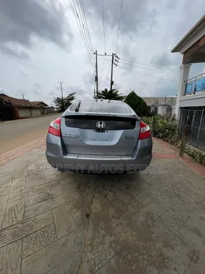Honda Accord Crosstour 2010 Blue