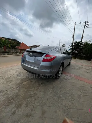 Honda Accord Crosstour 2010 Blue
