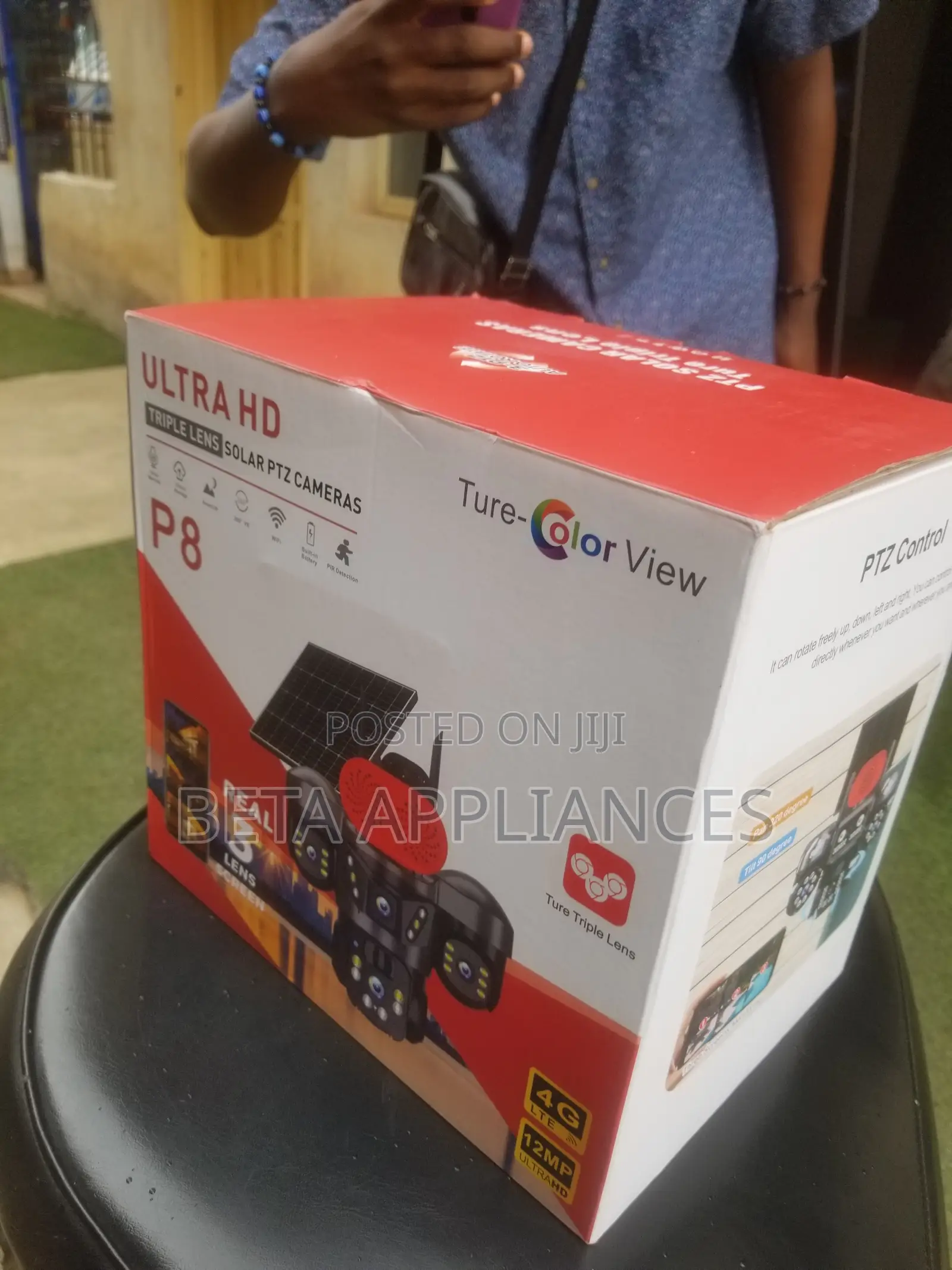 Ultra HD Triple-Camera Solar Surveillance System