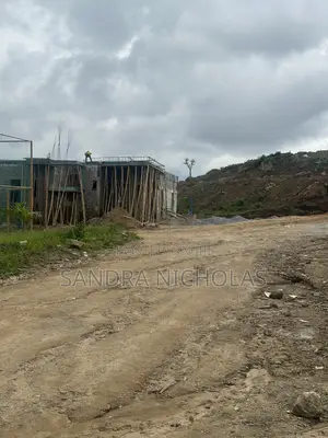 1000sqm Estate Plot for 6 Units of 3 Bedroom Block of Flats