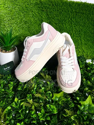 Premium Trendy Women's Pink Cream Chunky Platform Sneakers