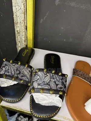 Quality Ladies Pam Available Size38/39 40 / 41 / 42