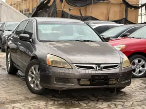 Honda Accord 2007 Gold