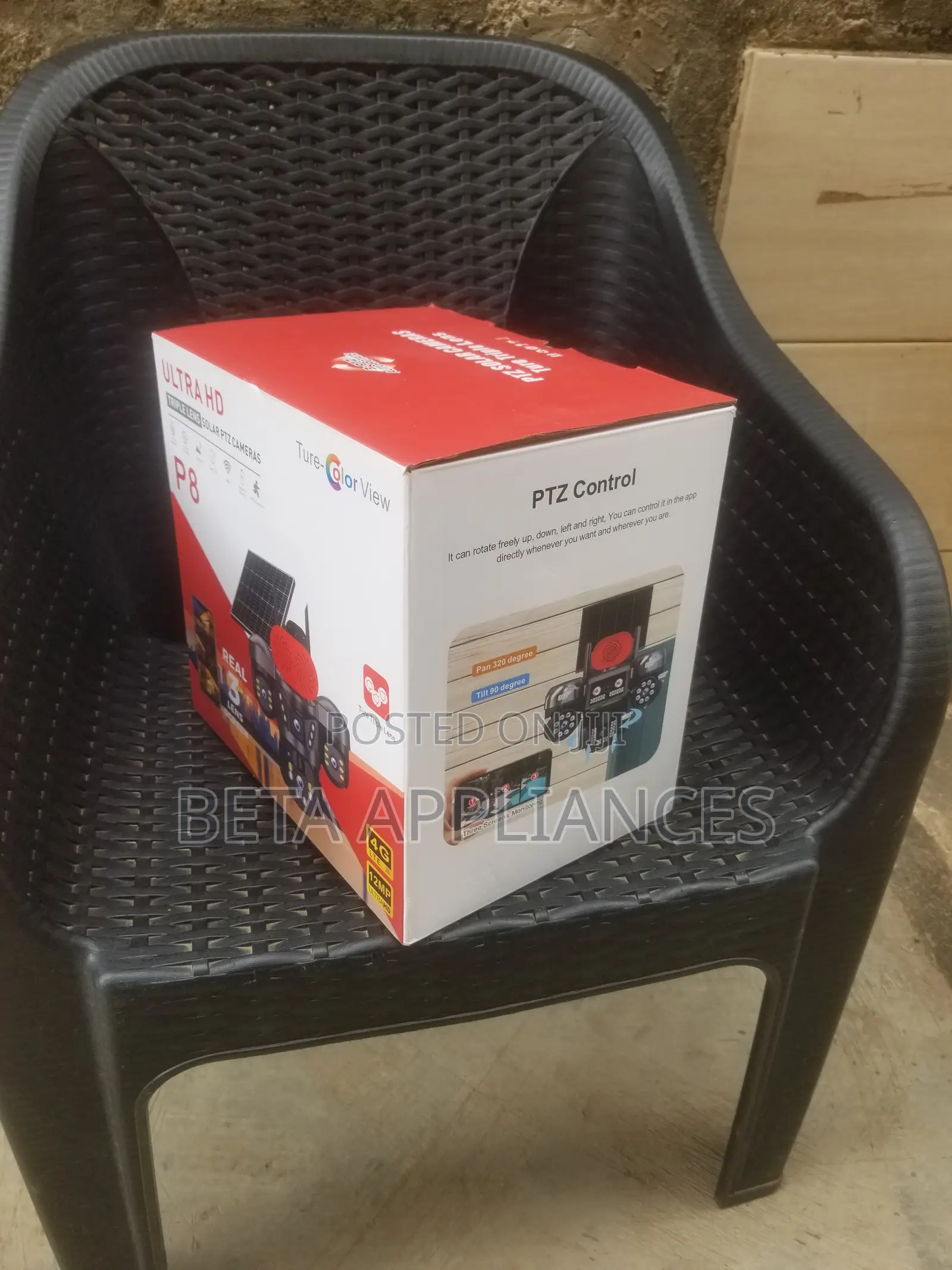 Ultra HD 3-Lens Solar Outdoor Security Camera