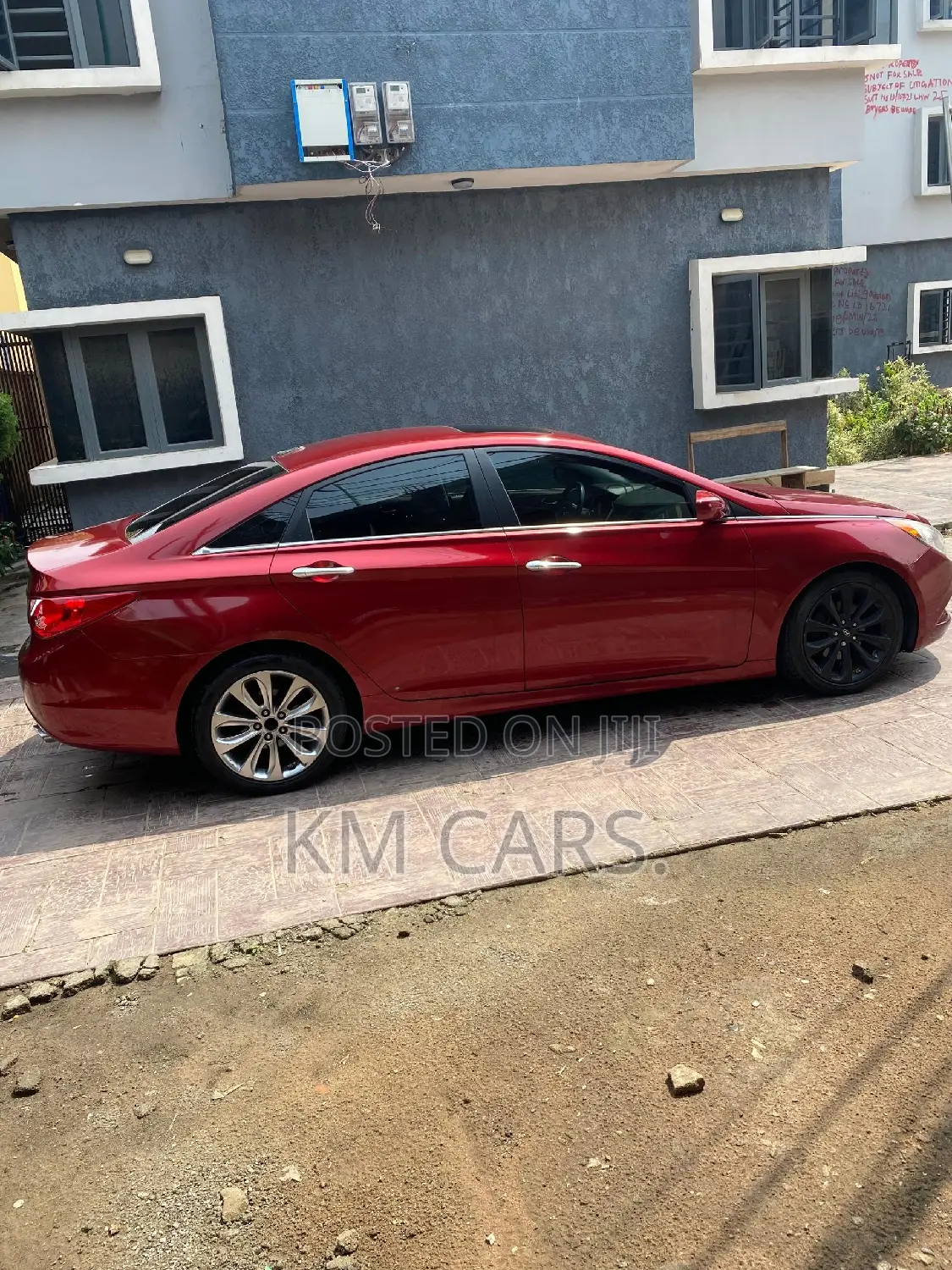 Hyundai Sonata 2011 Red